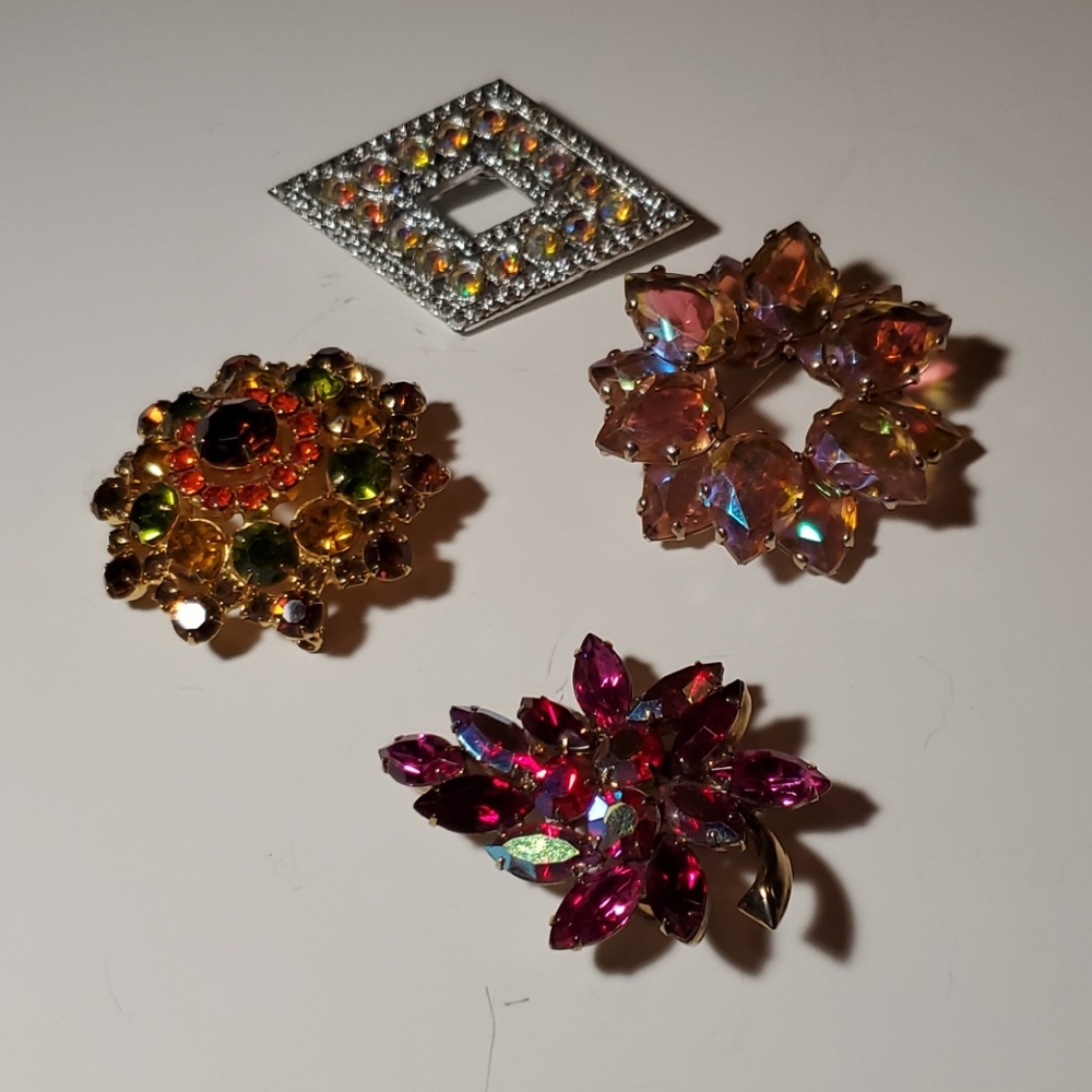 Colorful brooches